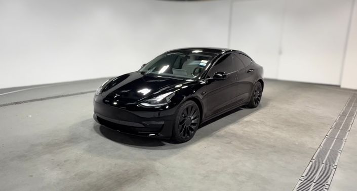 Thumbnail: 2022 Tesla Model 3 - 1