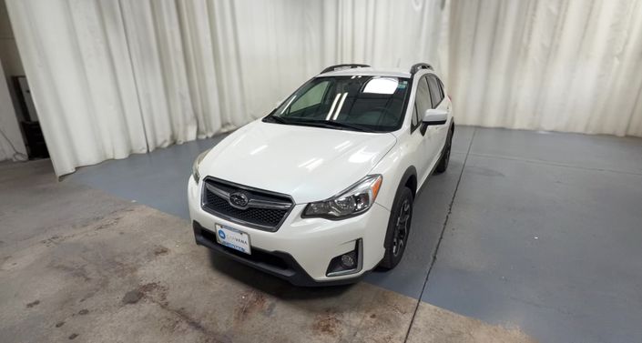 Thumbnail: 2016 Subaru Crosstrek - 1