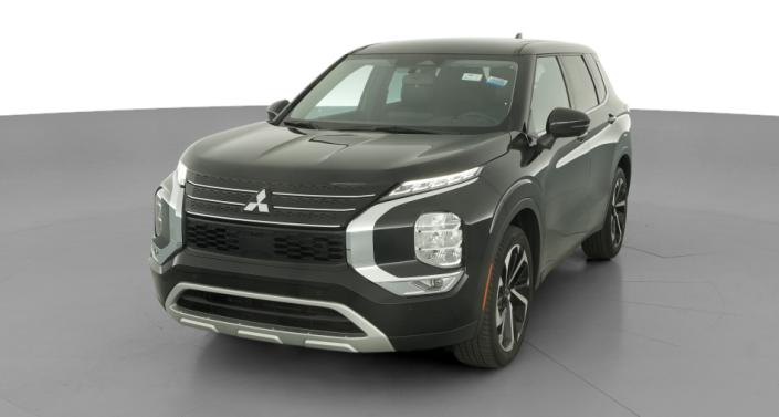 Thumbnail: 2023 Mitsubishi Outlander - 1