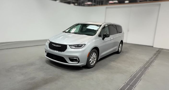 Thumbnail: 2024 Chrysler Pacifica - 1