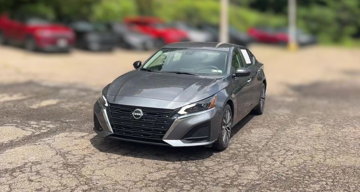 Thumbnail: 2025 Nissan Altima - 1