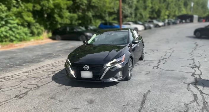 Thumbnail: 2025 Nissan Altima - 1