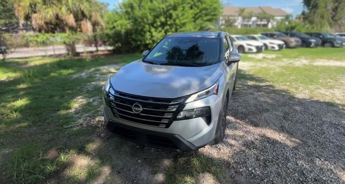 Thumbnail: 2025 Nissan Rogue - 1