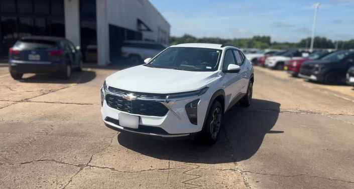 Thumbnail: 2025 Chevrolet Trax - 1