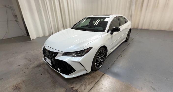 Thumbnail: 2022 Toyota Avalon - 1