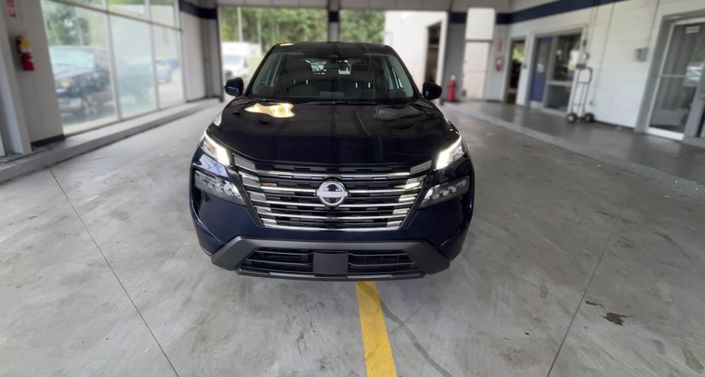 Thumbnail: 2026 Nissan Rogue - 1