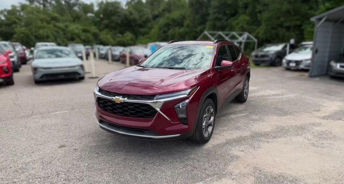 Thumbnail: 2025 Chevrolet Trax - 1