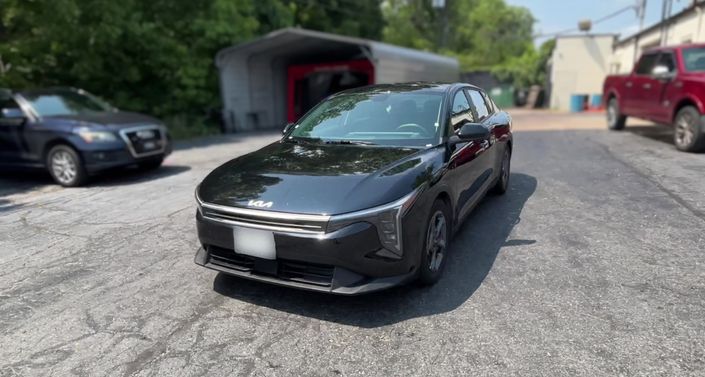 Thumbnail: 2026 Kia K4 - 1