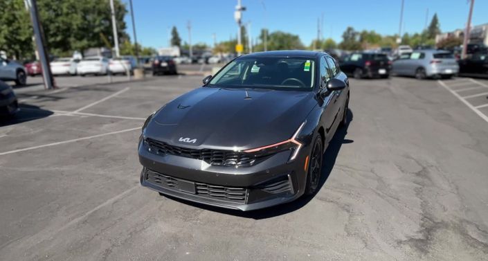 Thumbnail: 2025 Kia K5 - 1