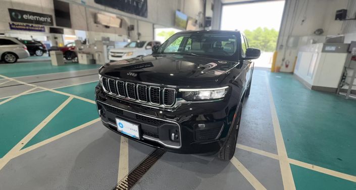 Thumbnail: 2023 Jeep Grand Cherokee L - 1