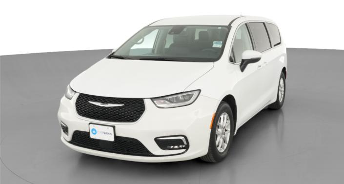 Thumbnail: 2023 Chrysler Pacifica - 1
