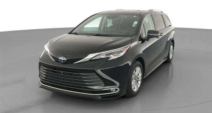 Thumbnail: 2023 Toyota Sienna - 1