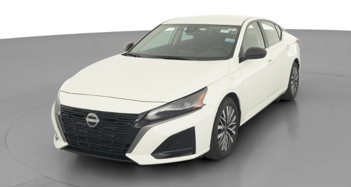 Thumbnail: 2026 Nissan Altima - 1