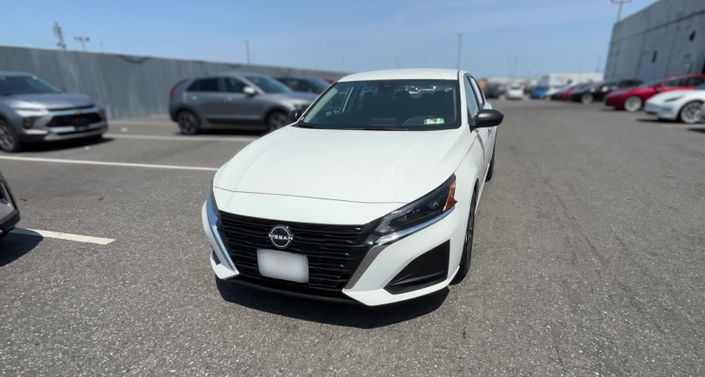 Thumbnail: 2025 Nissan Altima - 1