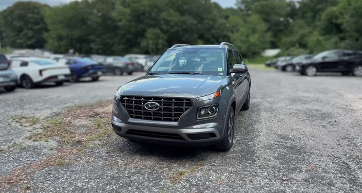 Thumbnail: 2026 Hyundai Venue - 1