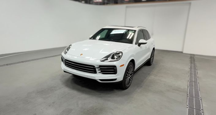 Thumbnail: 2021 Porsche Cayenne - 1