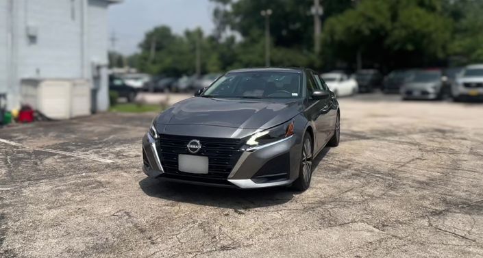 Thumbnail: 2025 Nissan Altima - 1