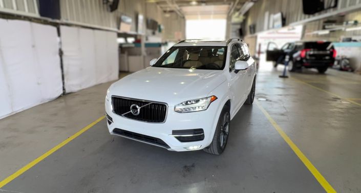 2019 Volvo XC90 T6 Momentum -
                  Fountain, CO