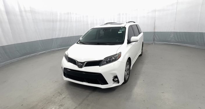 Thumbnail: 2018 Toyota Sienna - 1