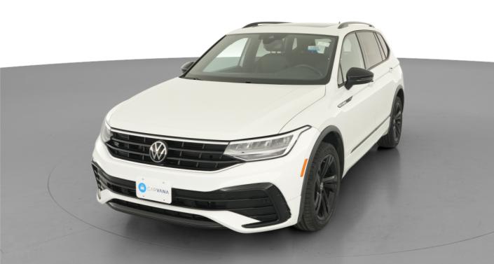 Thumbnail: 2023 Volkswagen Tiguan - 1
