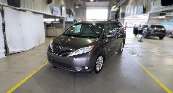 2013 Toyota Sienna XLE -
                  Fountain, CO