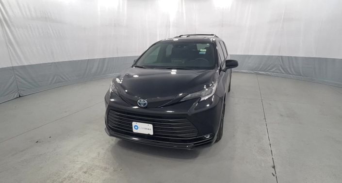 Thumbnail: 2025 Toyota Sienna - 1