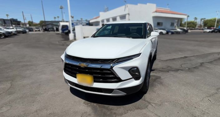 Thumbnail: 2025 Chevrolet Blazer - 1