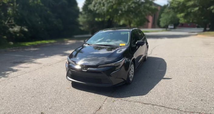 Thumbnail: 2025 Toyota Corolla - 1
