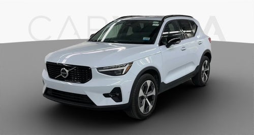 2026 Volvo XC40