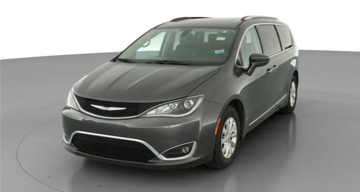 Thumbnail: 2018 Chrysler Pacifica - 1