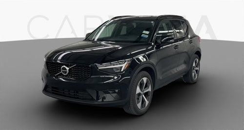 2026 Volvo XC40