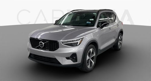 2026 Volvo XC40