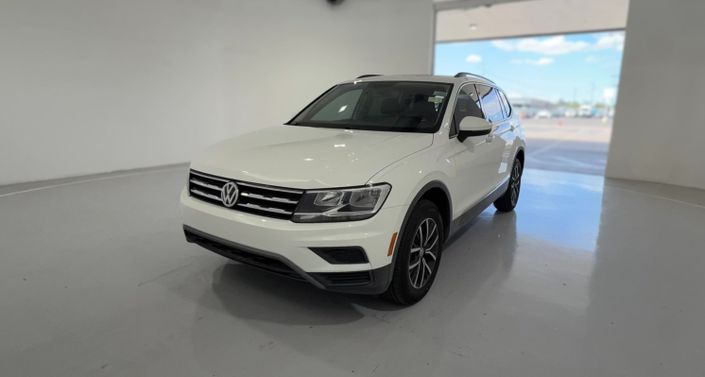 Thumbnail: 2020 Volkswagen Tiguan - 1