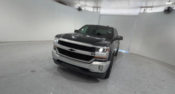 Thumbnail: 2018 Chevrolet Silverado 1500 - 1