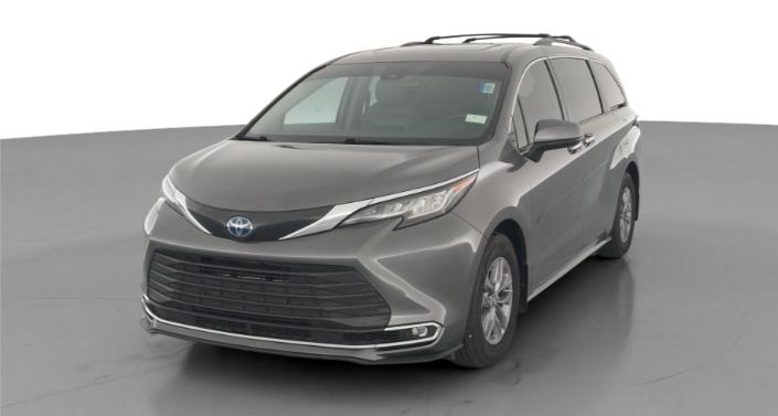 Thumbnail: 2023 Toyota Sienna - 1
