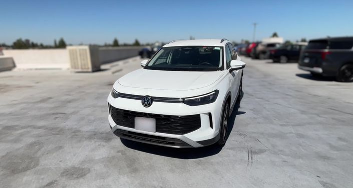 Thumbnail: 2026 Volkswagen Tiguan - 1