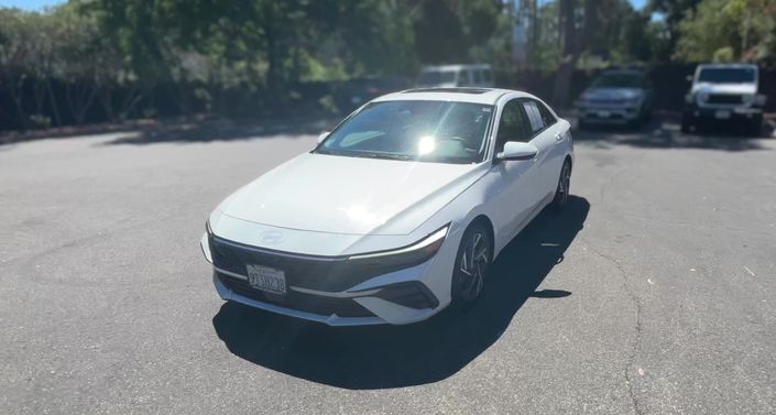 Thumbnail: 2025 Hyundai Elantra - 1