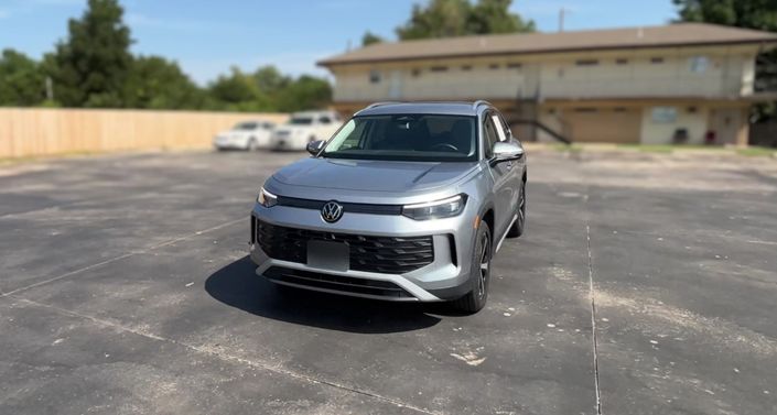 Thumbnail: 2026 Volkswagen Tiguan - 1