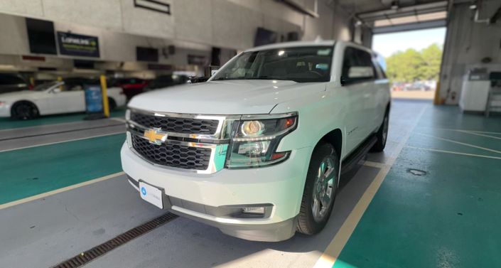 2017 Chevrolet Suburban LT -
                  Yaphank, NY