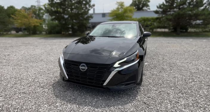 Thumbnail: 2025 Nissan Altima - 1