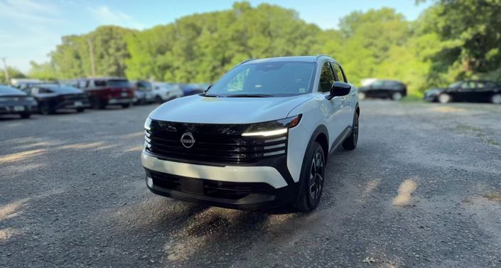 Thumbnail: 2026 Nissan Kicks - 1