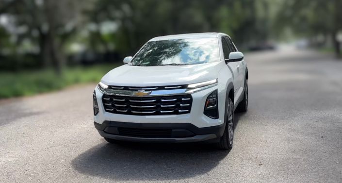 Thumbnail: 2025 Chevrolet Equinox - 1