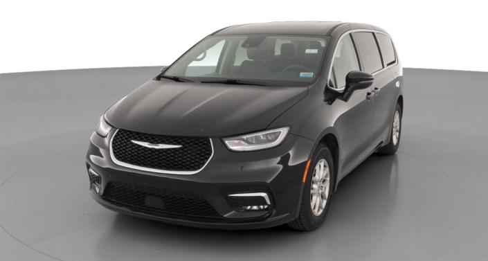 Thumbnail: 2023 Chrysler Pacifica - 1