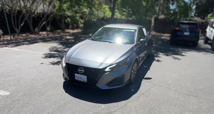 Thumbnail: 2026 Nissan Altima - 1