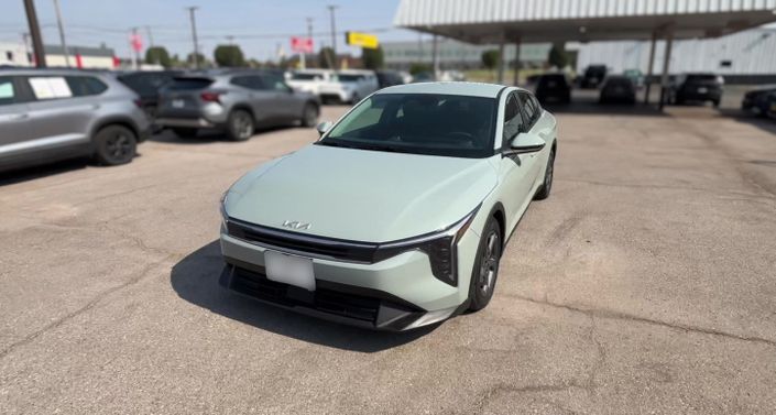 Thumbnail: 2026 Kia K4 - 1