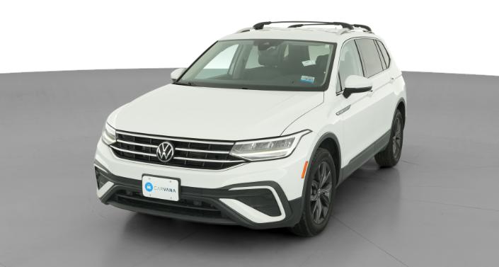 Thumbnail: 2022 Volkswagen Tiguan - 1