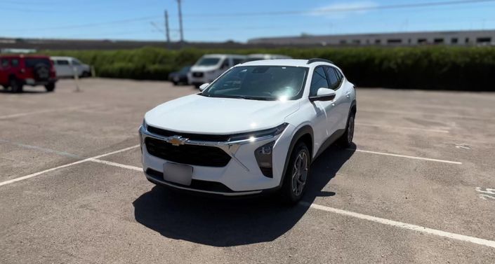 Thumbnail: 2025 Chevrolet Trax - 1