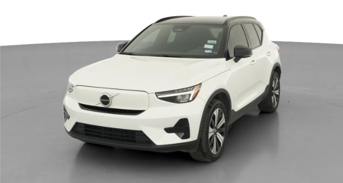 Thumbnail: 2023 Volvo XC40 - 1