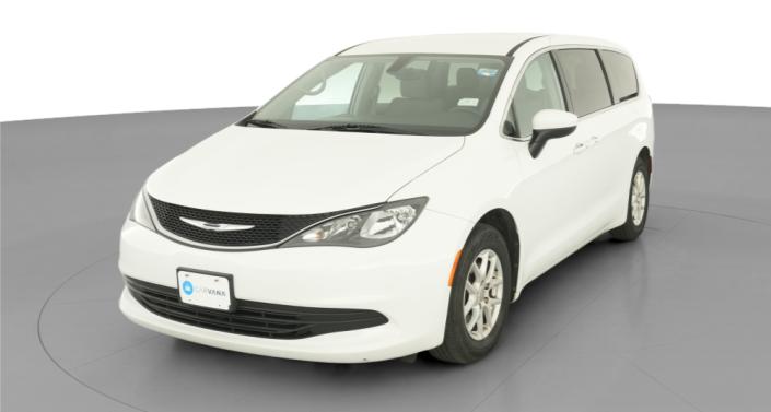 2017 Chrysler Pacifica Touring -
                  Hebron, OH