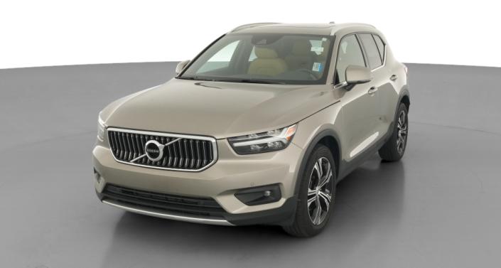Thumbnail: 2021 Volvo XC40 - 1